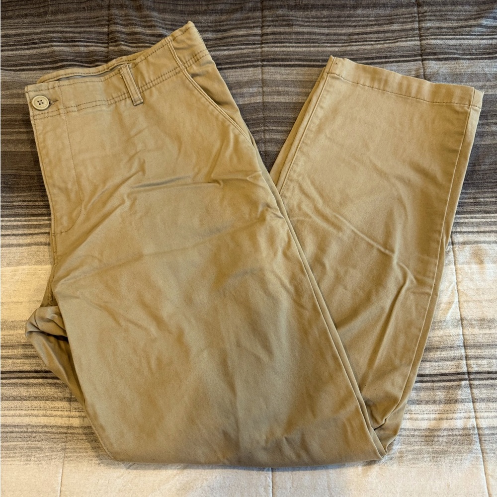 Men’s Khaki Lee Dress Pants